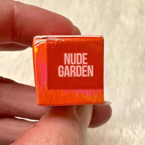 NIB Jeffree Star Supreme Gloss Full Pigment Lip Gloss Nude Garden 5.10ml - Picture 8 of 12